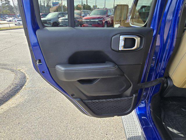 used 2018 Jeep Wrangler Unlimited car, priced at $19,995