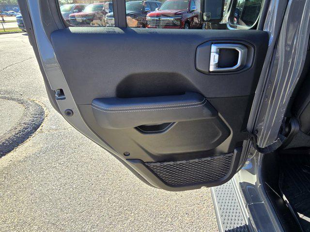 used 2022 Jeep Gladiator car, priced at $29,993