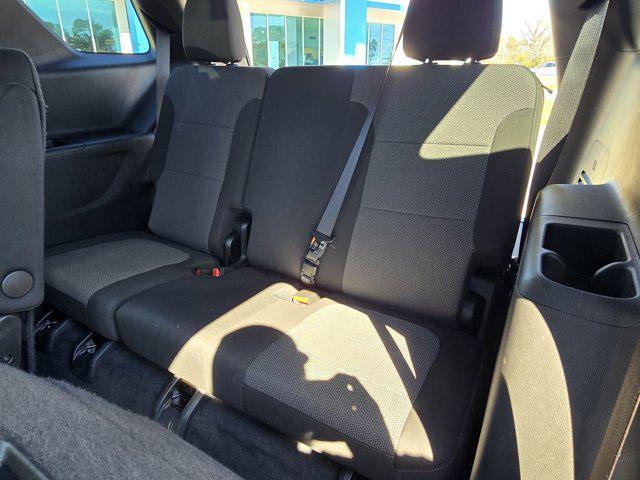 used 2023 Chevrolet Traverse car, priced at $29,550