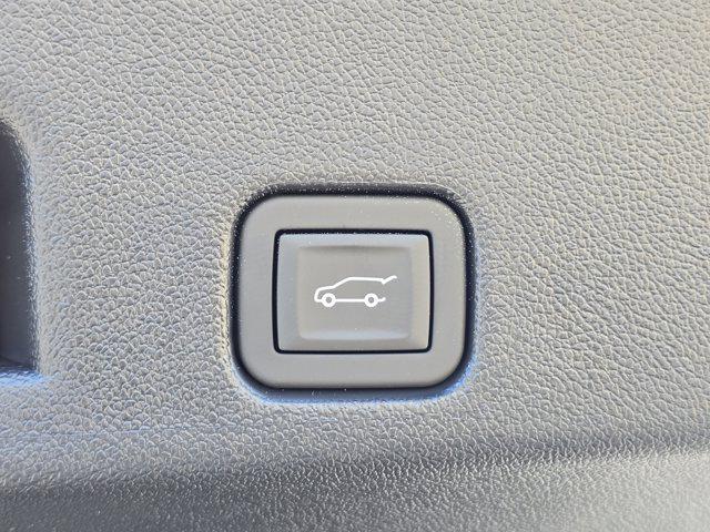 new 2026 Chevrolet Traverse car, priced at $45,145