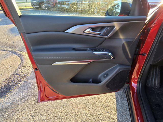 new 2026 Chevrolet Traverse car, priced at $43,750