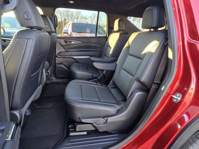 new 2026 Chevrolet Traverse car, priced at $47,625