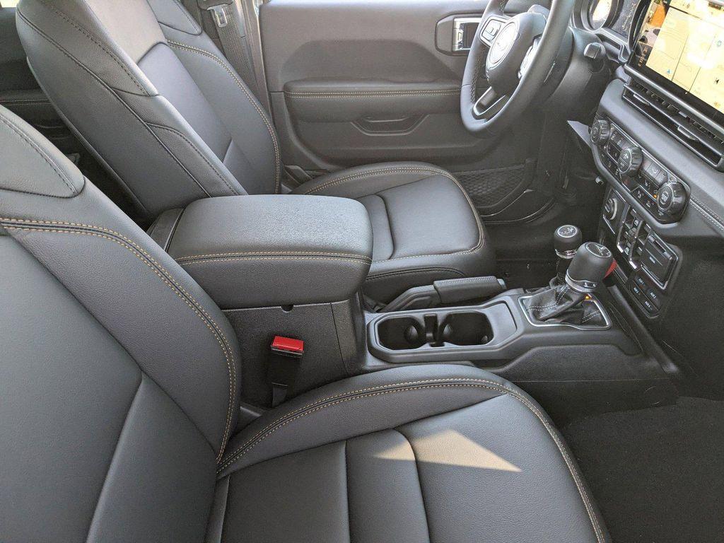 new 2026 Jeep Gladiator car, priced at $45,145