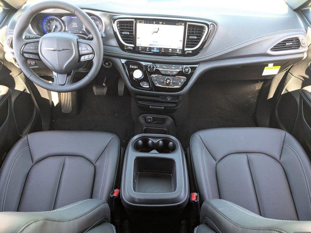 new 2026 Chrysler Pacifica car, priced at $40,680