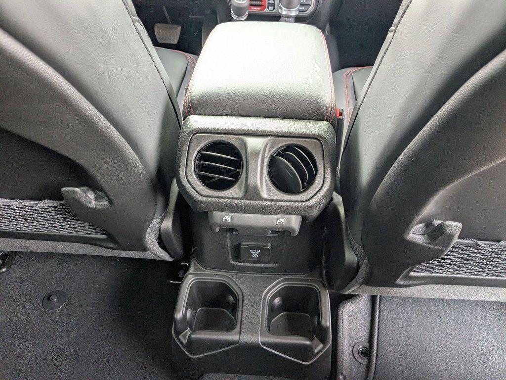 new 2026 Jeep Gladiator car, priced at $51,140