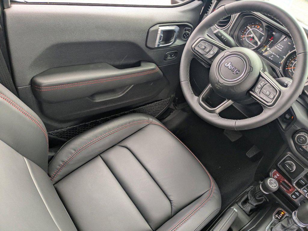 new 2026 Jeep Gladiator car, priced at $51,140
