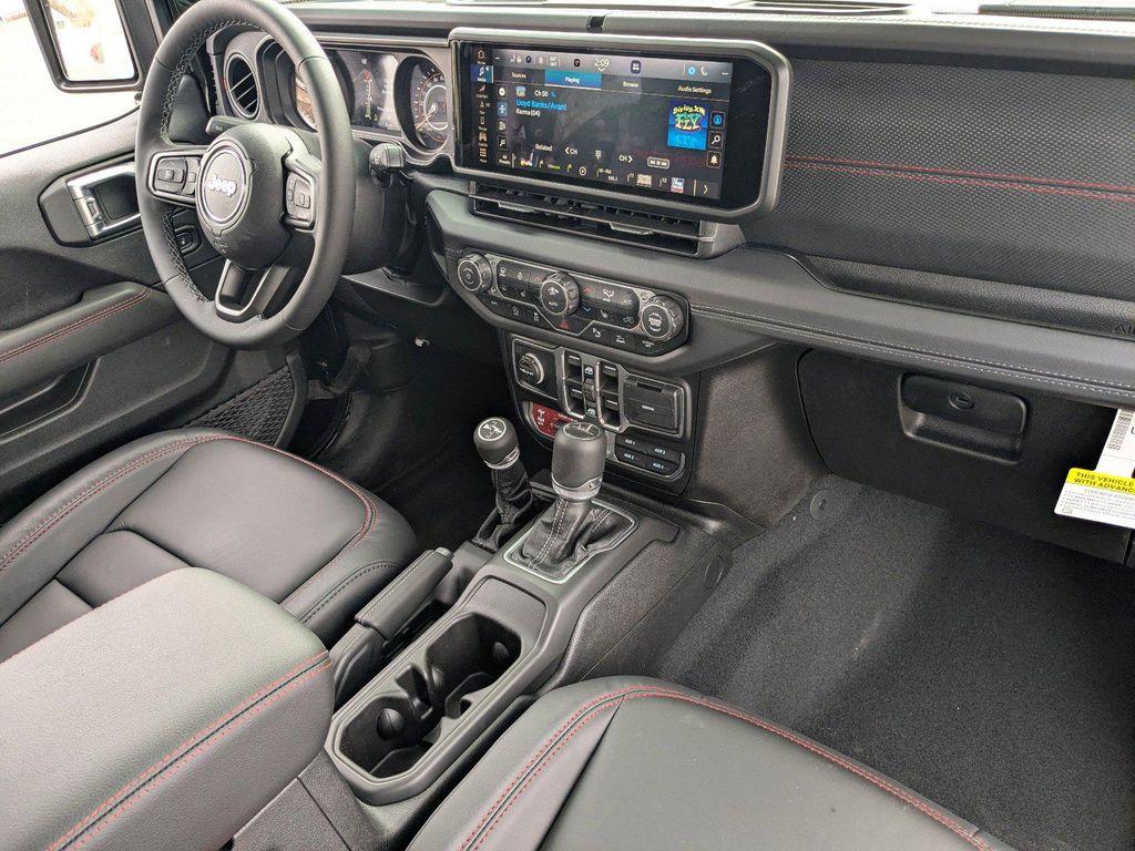 new 2026 Jeep Gladiator car, priced at $51,140