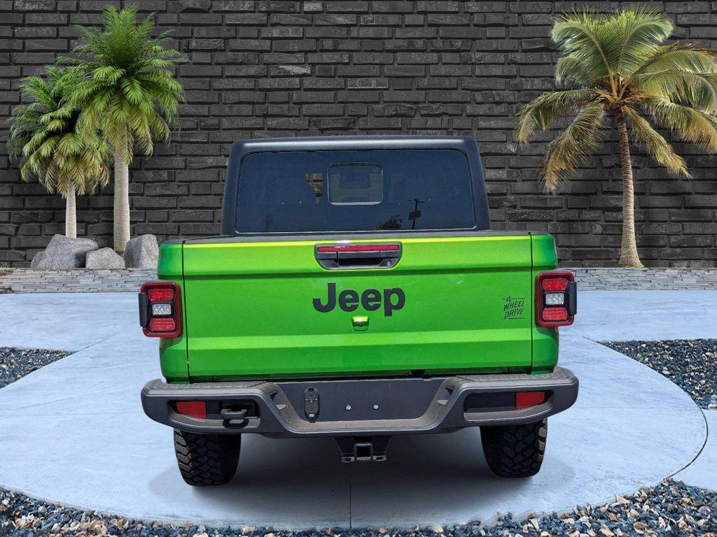 new 2026 Jeep Gladiator car, priced at $43,000