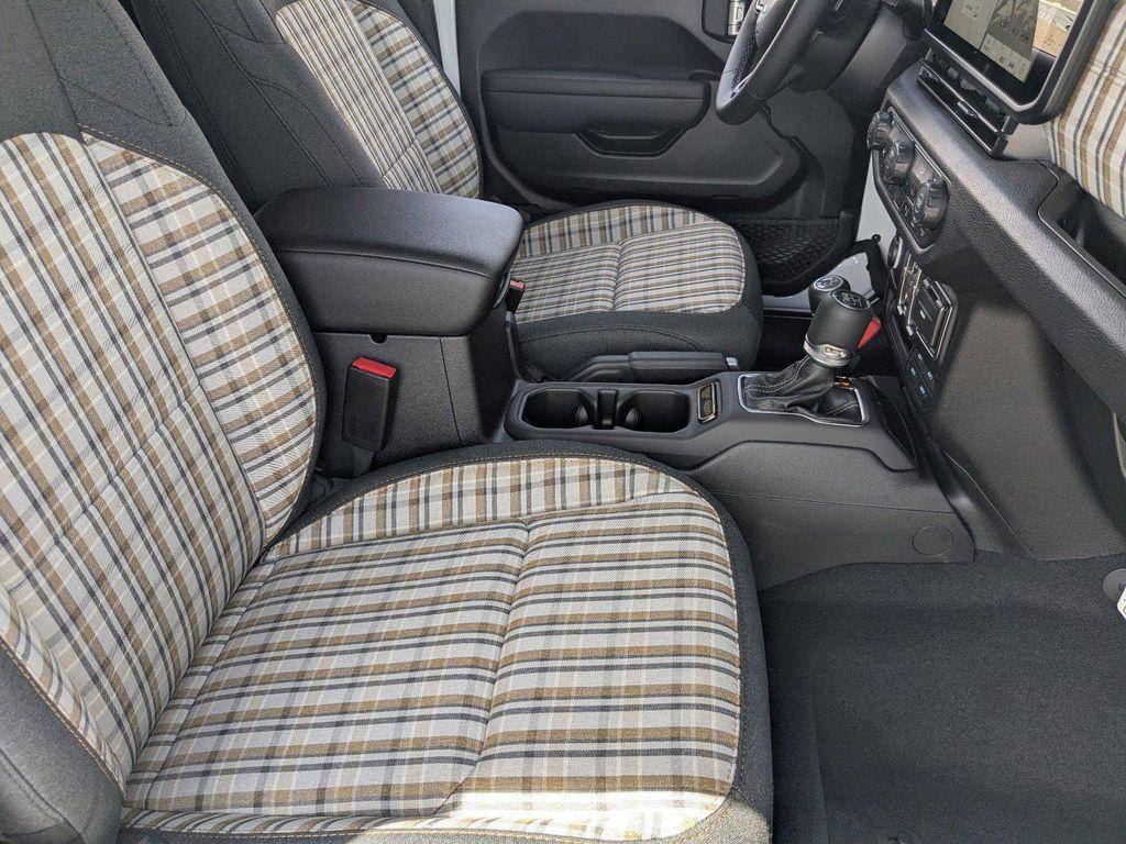 new 2026 Jeep Wrangler car, priced at $47,025