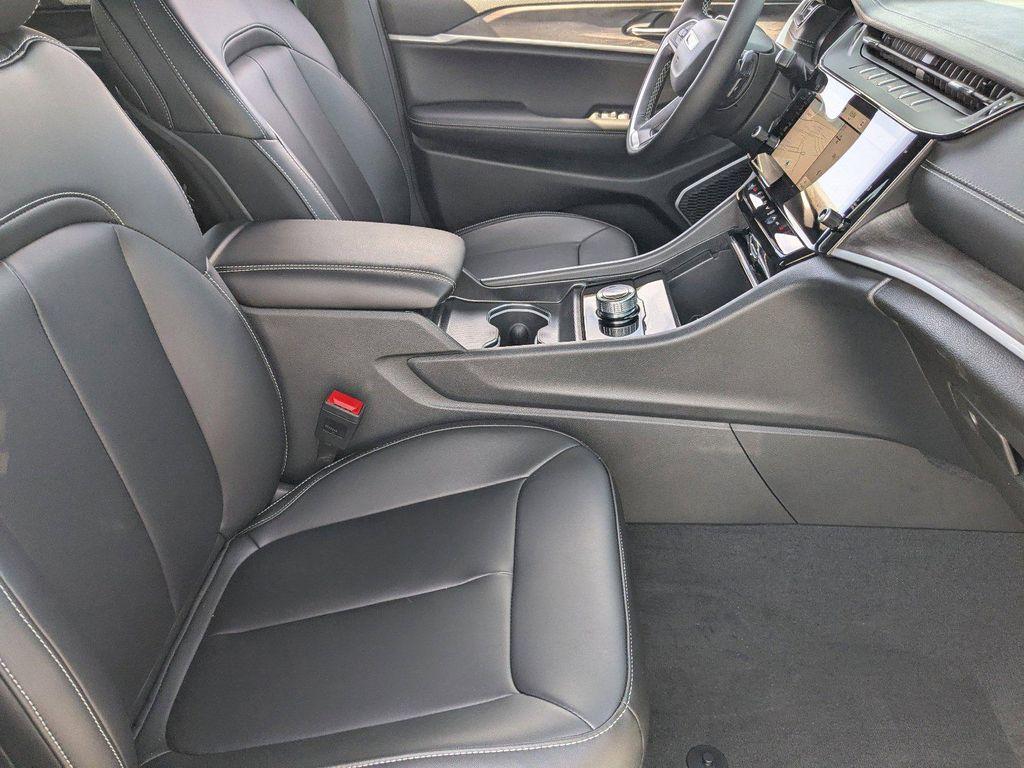 new 2026 Jeep Grand Cherokee L car, priced at $42,900