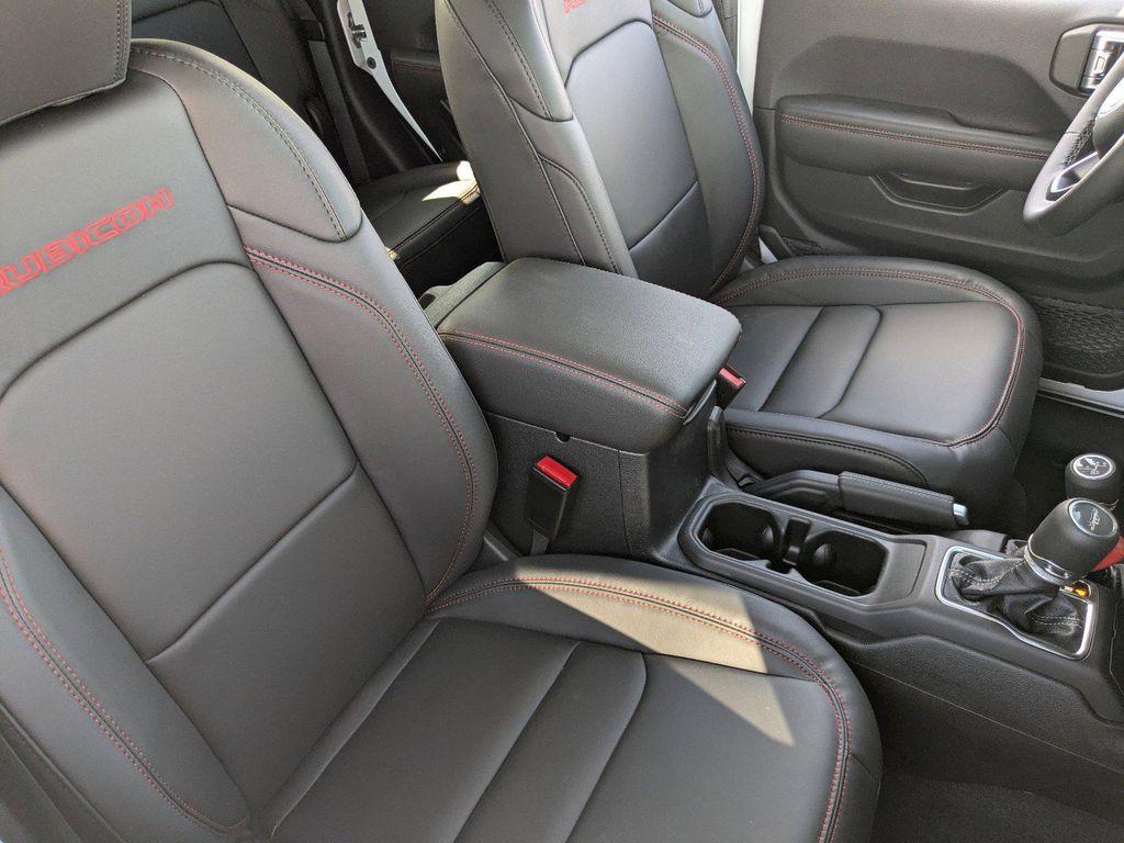 new 2026 Jeep Gladiator car, priced at $51,240