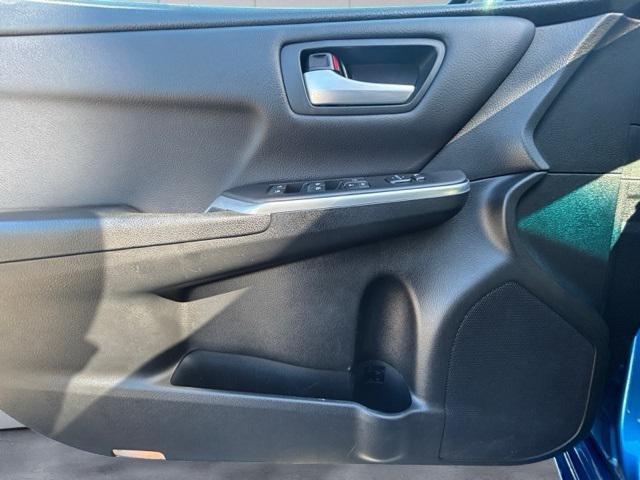 2017 Blue Streak Metallic Toyota Camry