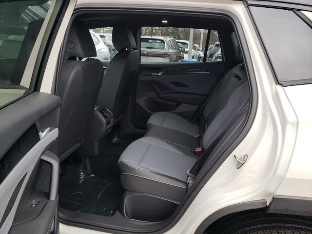 new 2026 Volkswagen Tiguan car, priced at $40,327