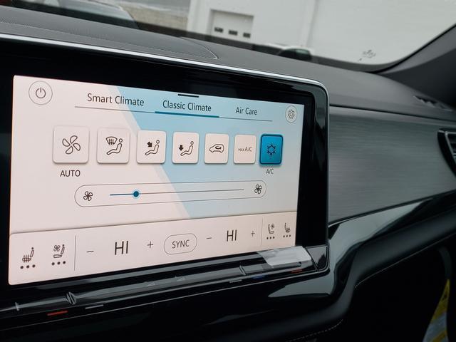 new 2026 Volkswagen Atlas Cross Sport car, priced at $45,851