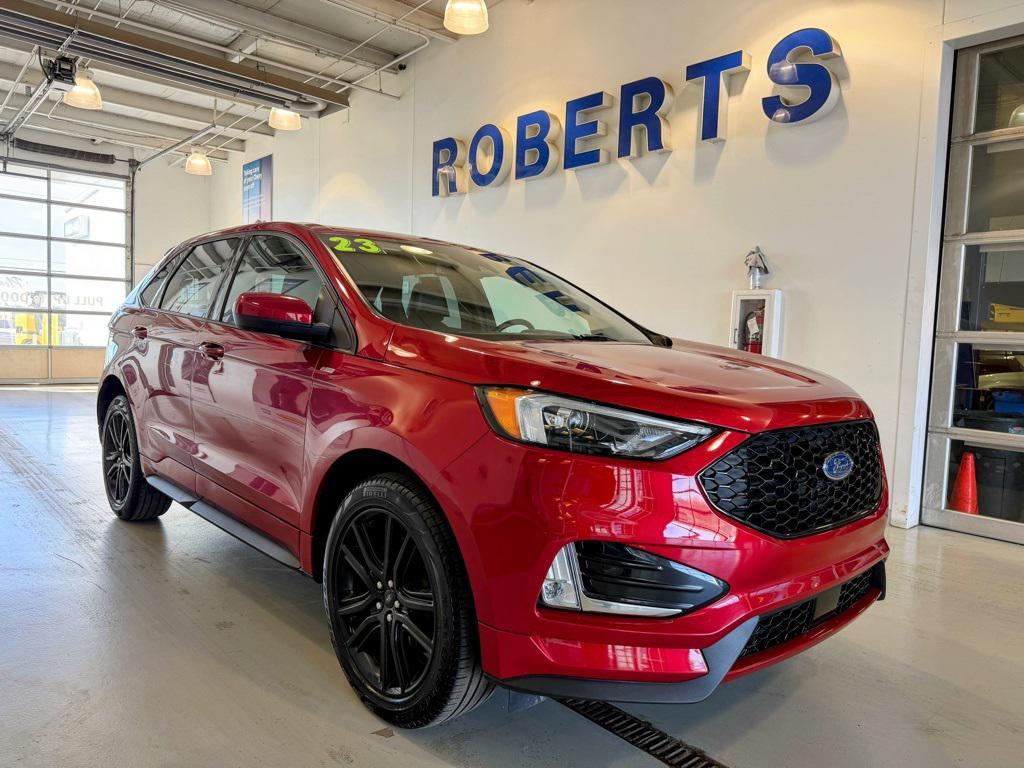 used 2023 Ford Edge car, priced at $29,487