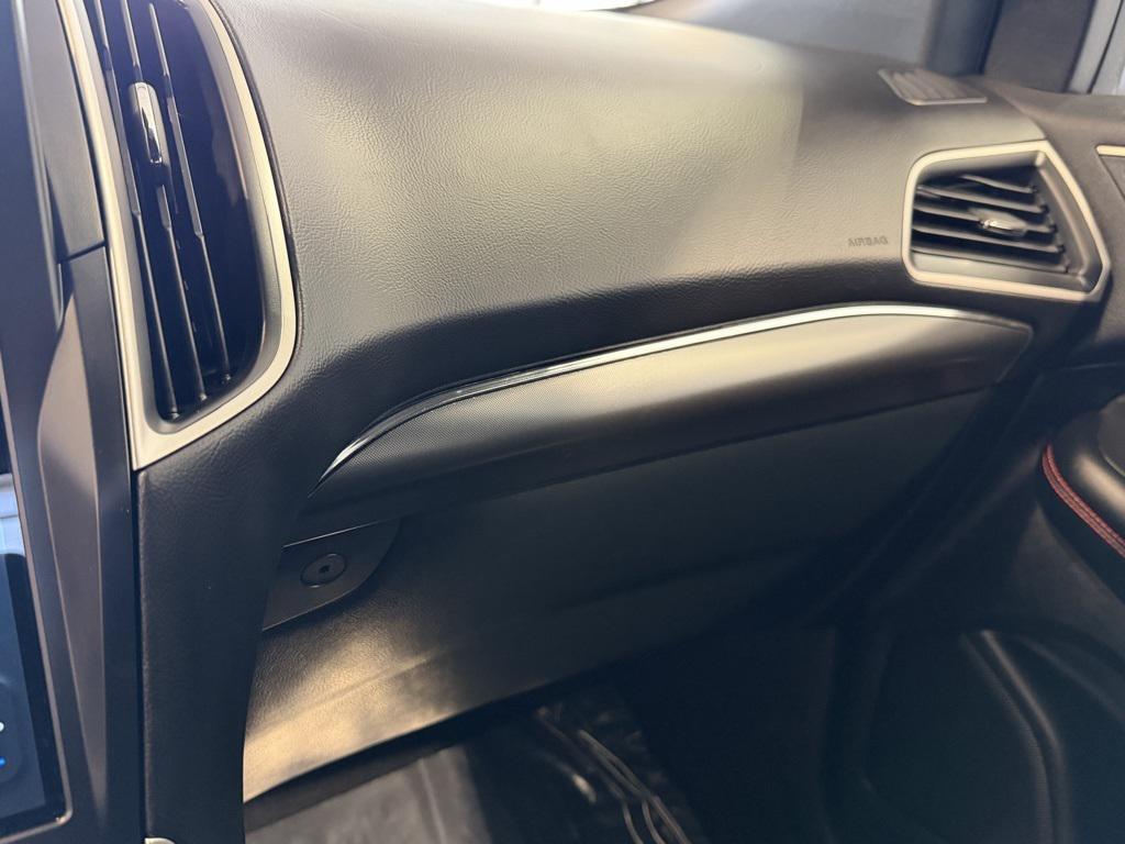 used 2023 Ford Edge car, priced at $29,487