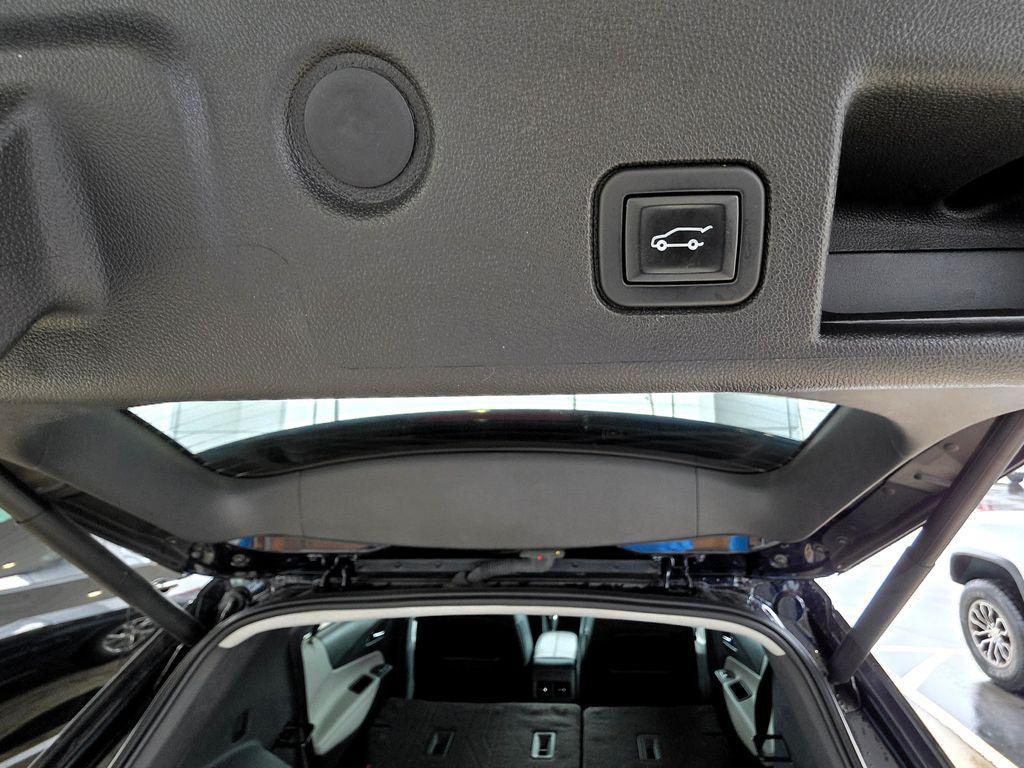 used 2020 Chevrolet Equinox car, priced at $18,434