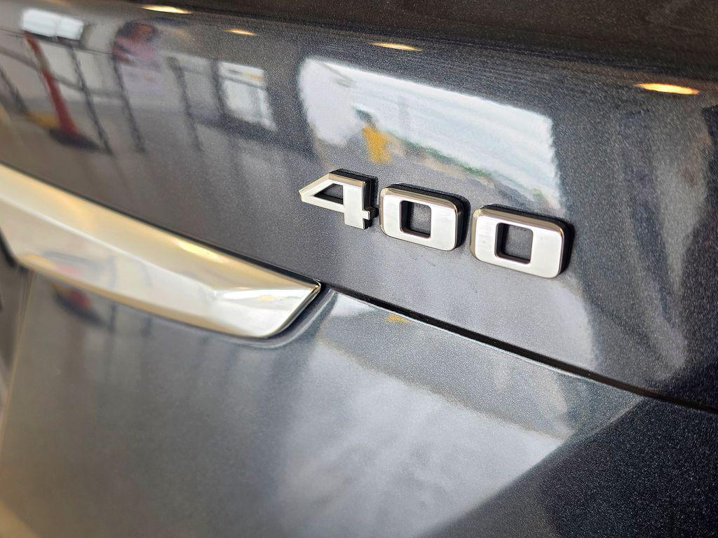 used 2023 Cadillac XT5 car, priced at $33,988