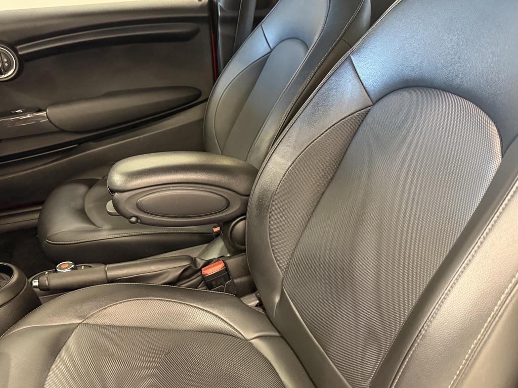 used 2021 MINI Hardtop car, priced at $15,488