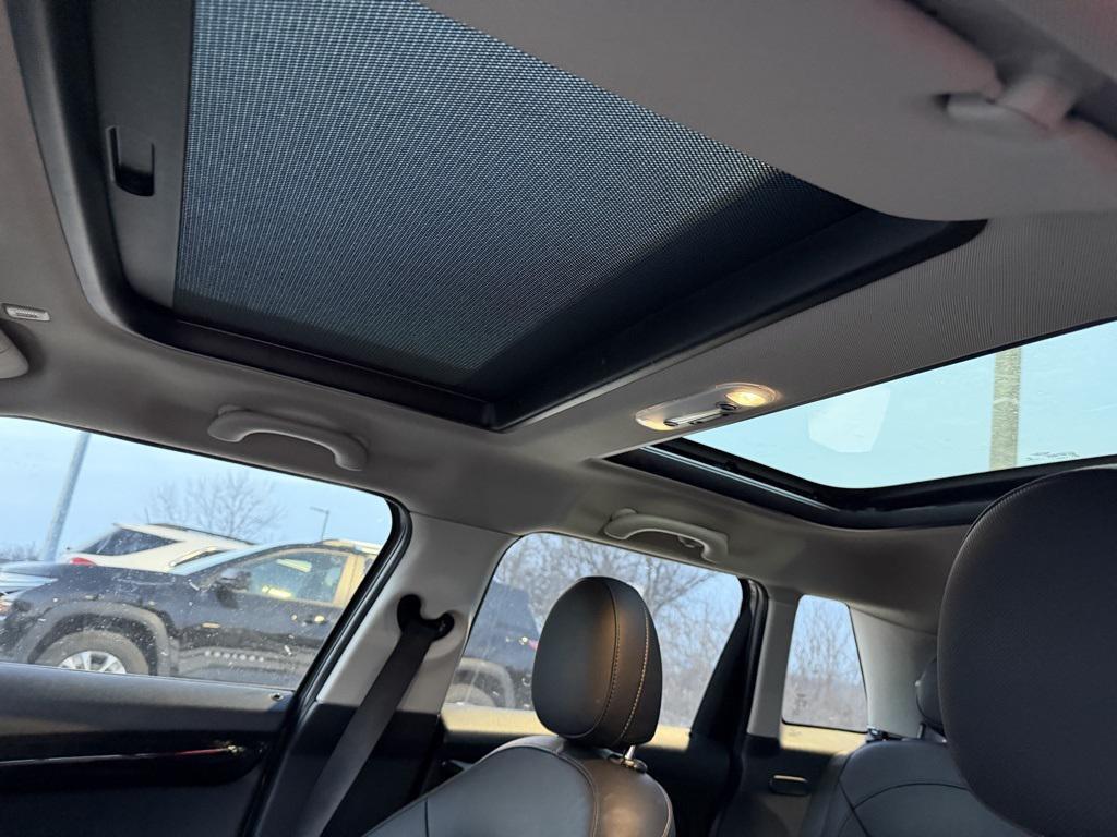 used 2019 MINI Hardtop car, priced at $13,998