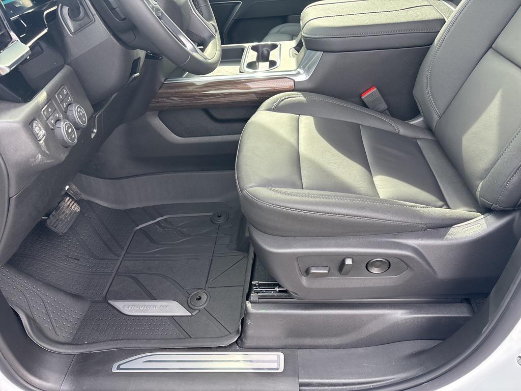 new 2026 Chevrolet Silverado 3500 car, priced at $77,487