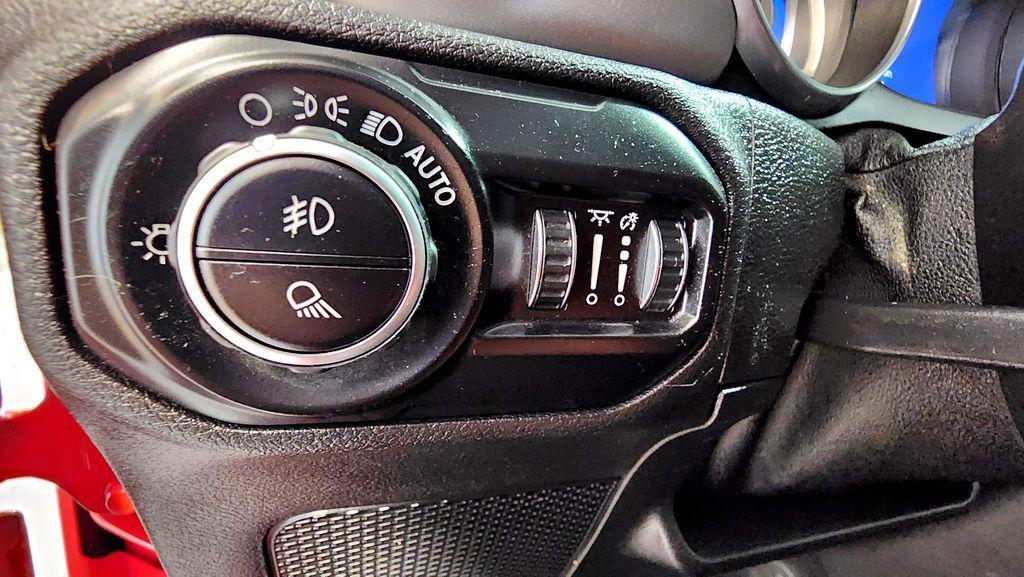 used 2021 Jeep Gladiator car, priced at $24,487