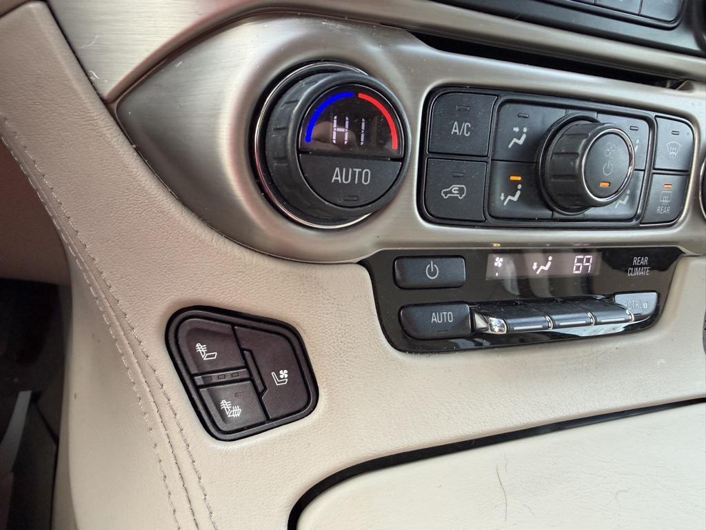 used 2019 GMC Yukon car, priced at $33,988