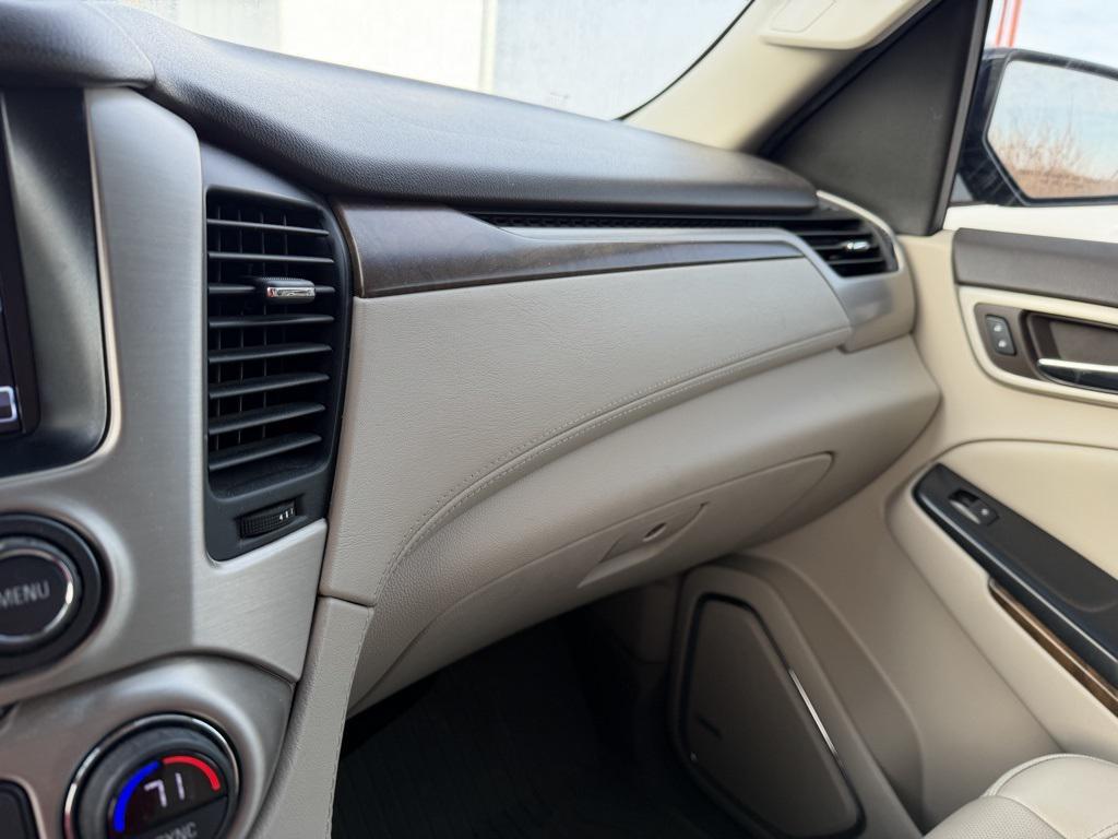 used 2019 GMC Yukon car, priced at $33,988