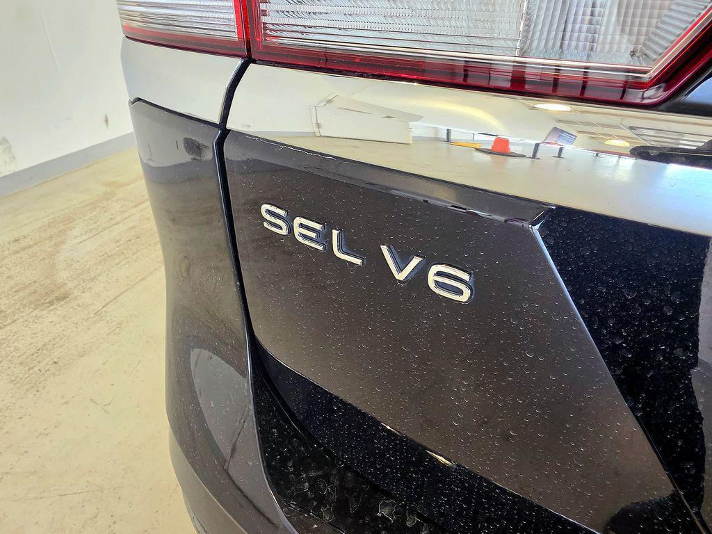 used 2021 Volkswagen Atlas car, priced at $22,923