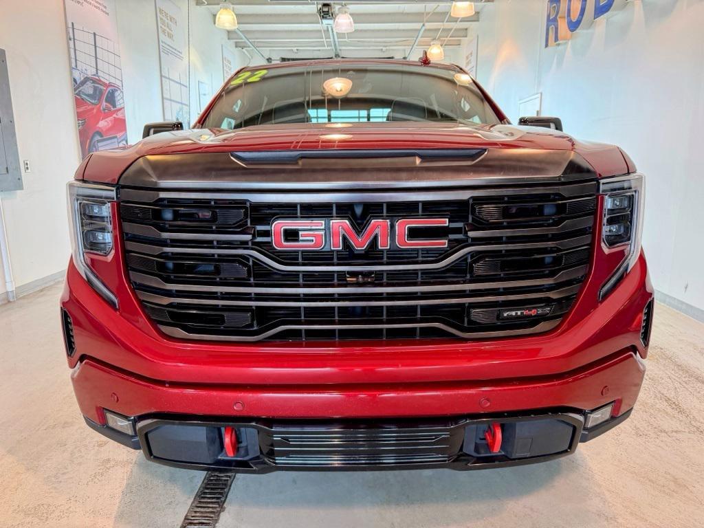 used 2022 GMC Sierra 1500 car, priced at $42,888