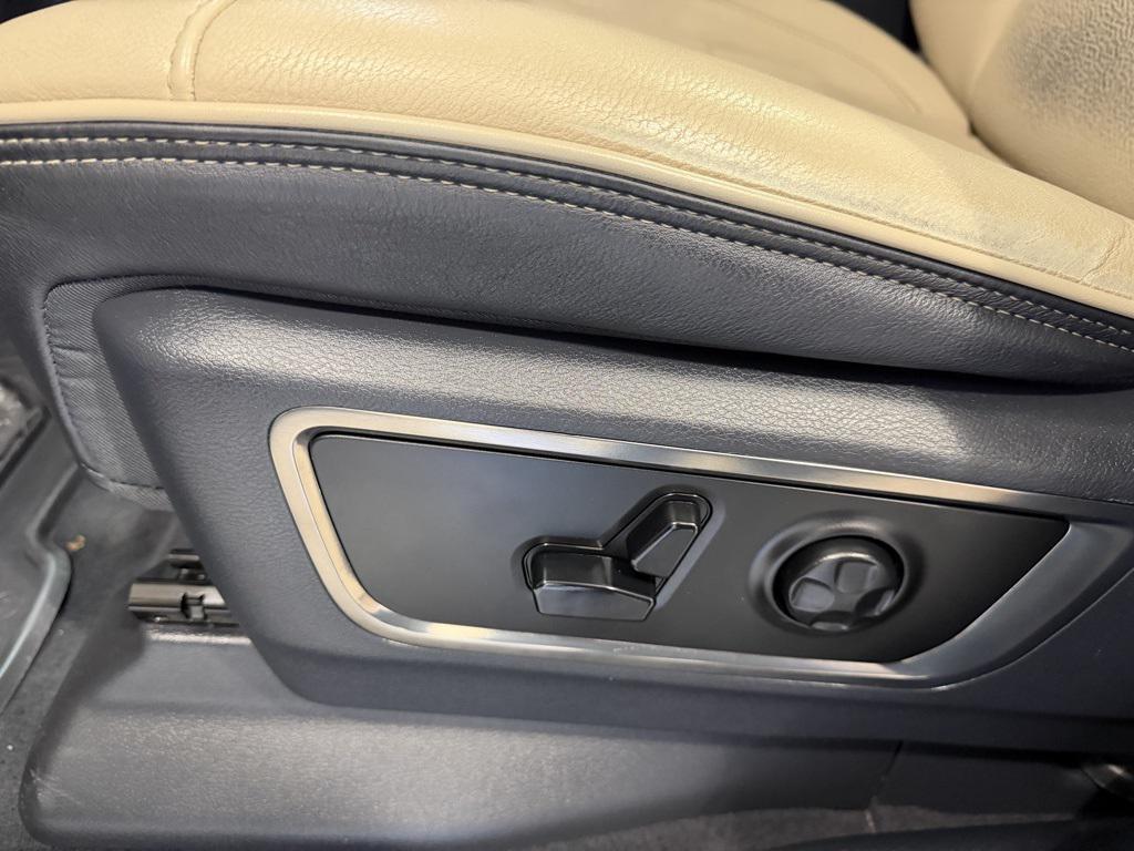 used 2019 Ram 1500 car, priced at $27,578