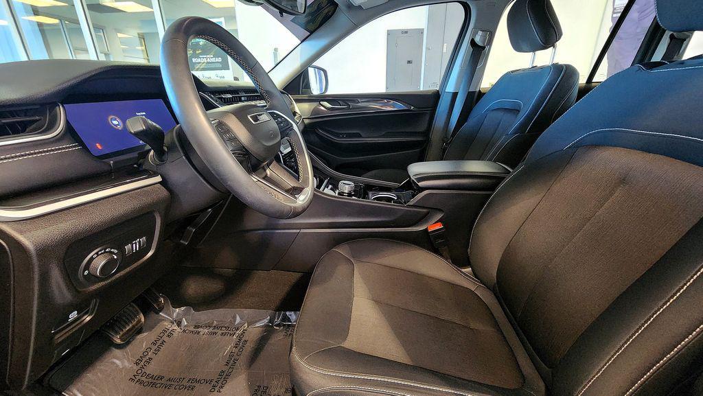 used 2023 Jeep Grand Cherokee car, priced at $24,488