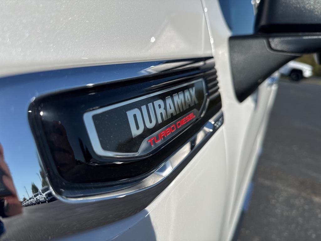 used 2023 GMC Sierra 1500 car, priced at $45,488