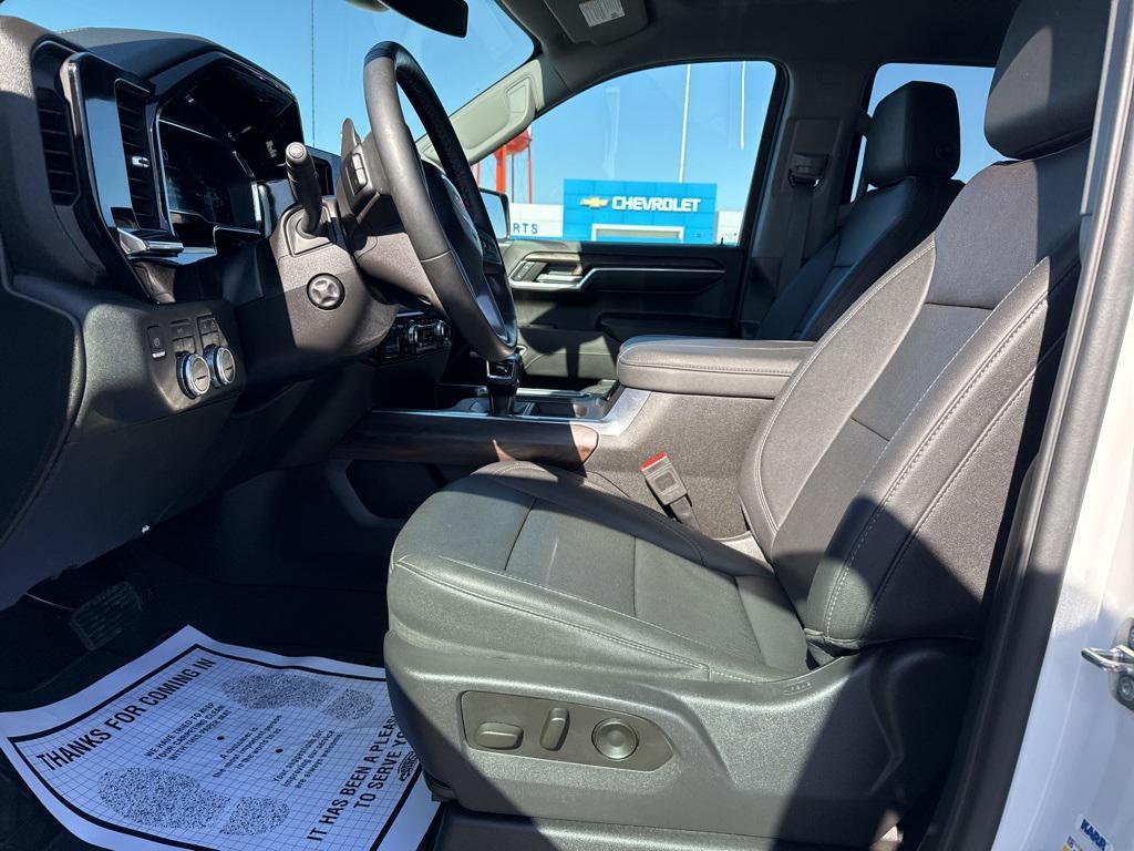 used 2023 GMC Sierra 1500 car, priced at $45,488