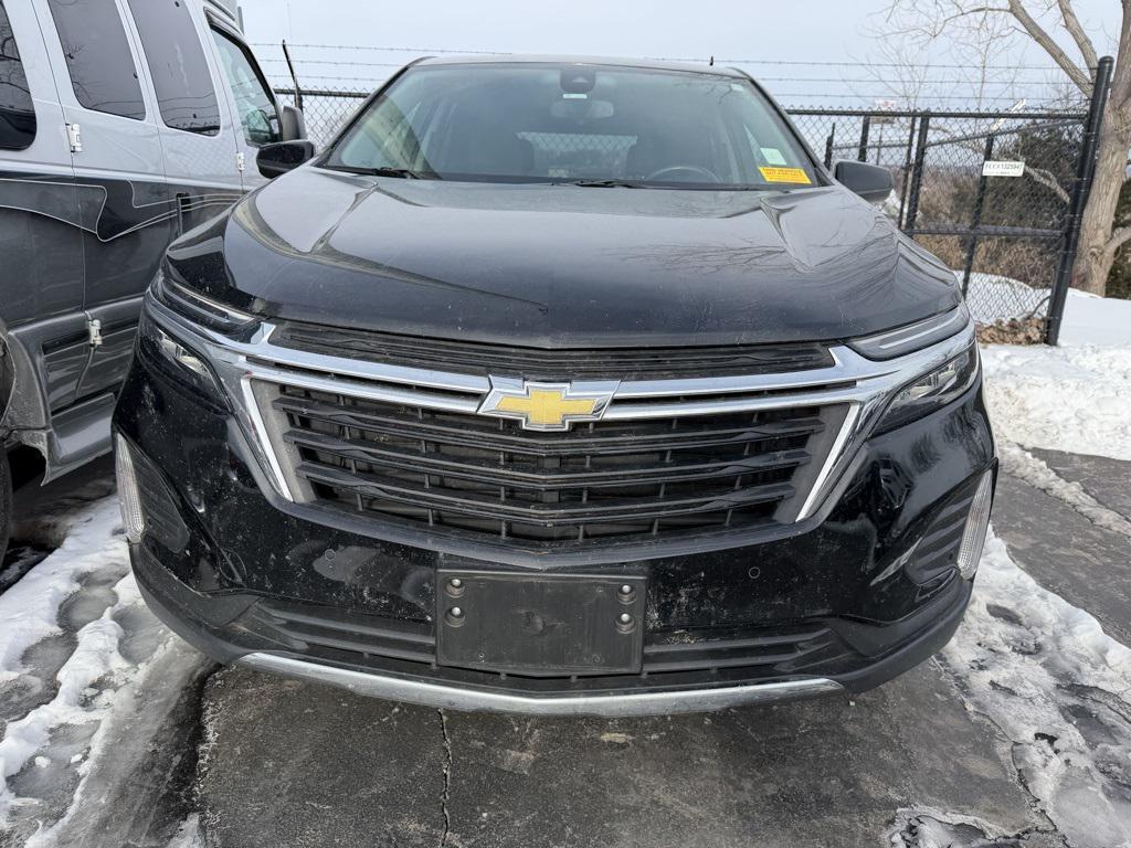 used 2022 Chevrolet Equinox car, priced at $17,987