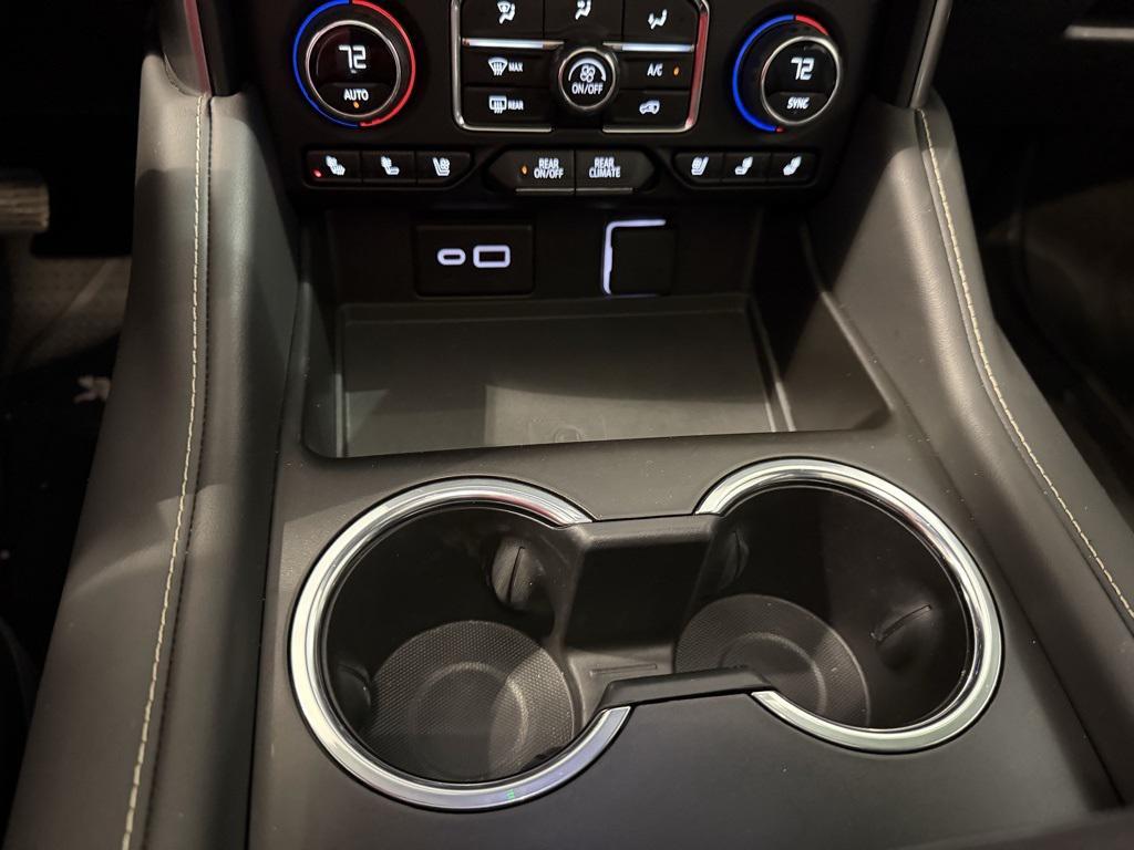 used 2024 Chevrolet Tahoe car, priced at $62,998