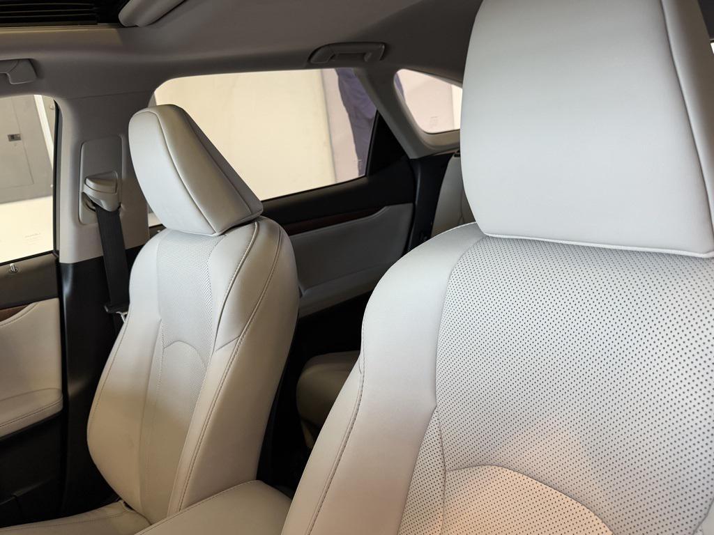 used 2022 Lexus RX 350L car, priced at $40,488