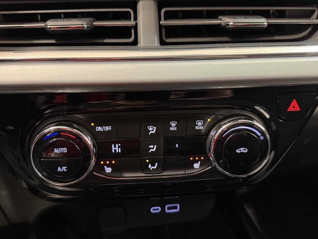 used 2025 Chevrolet Trax car, priced at $20,997