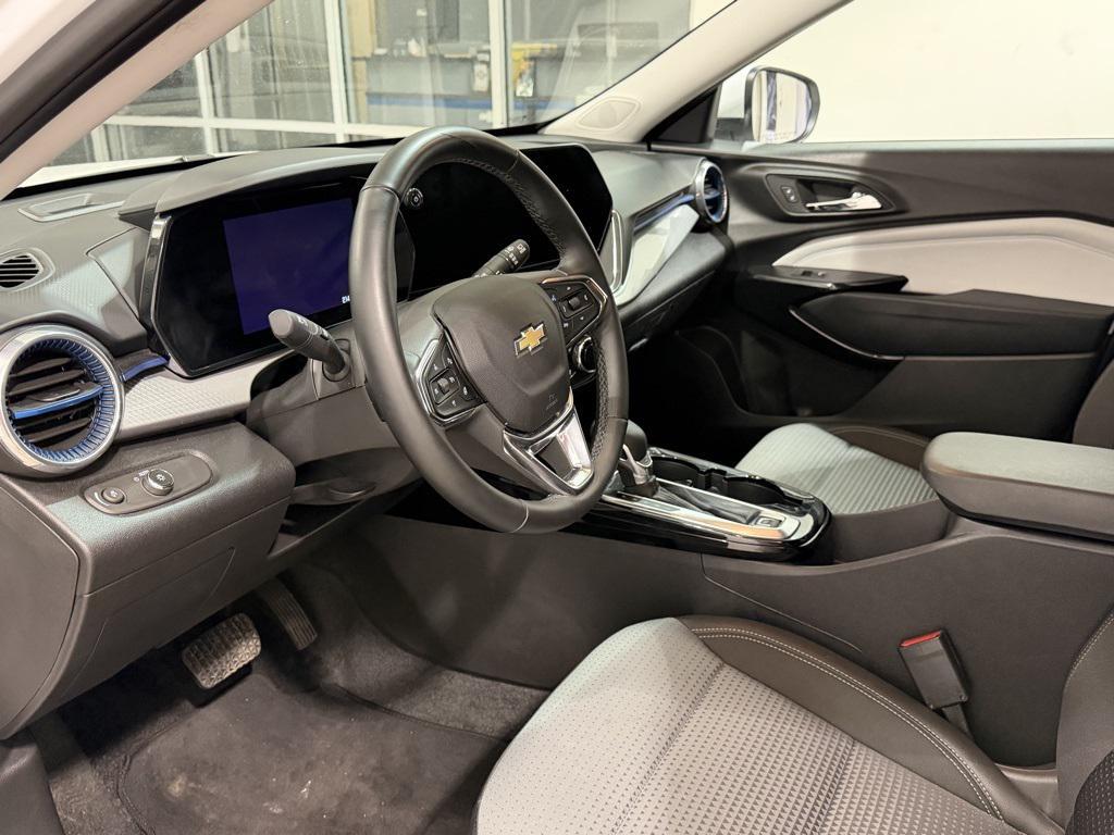 used 2025 Chevrolet Trax car, priced at $20,997