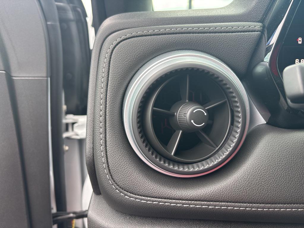 new 2025 Chevrolet Colorado car, priced at $40,180