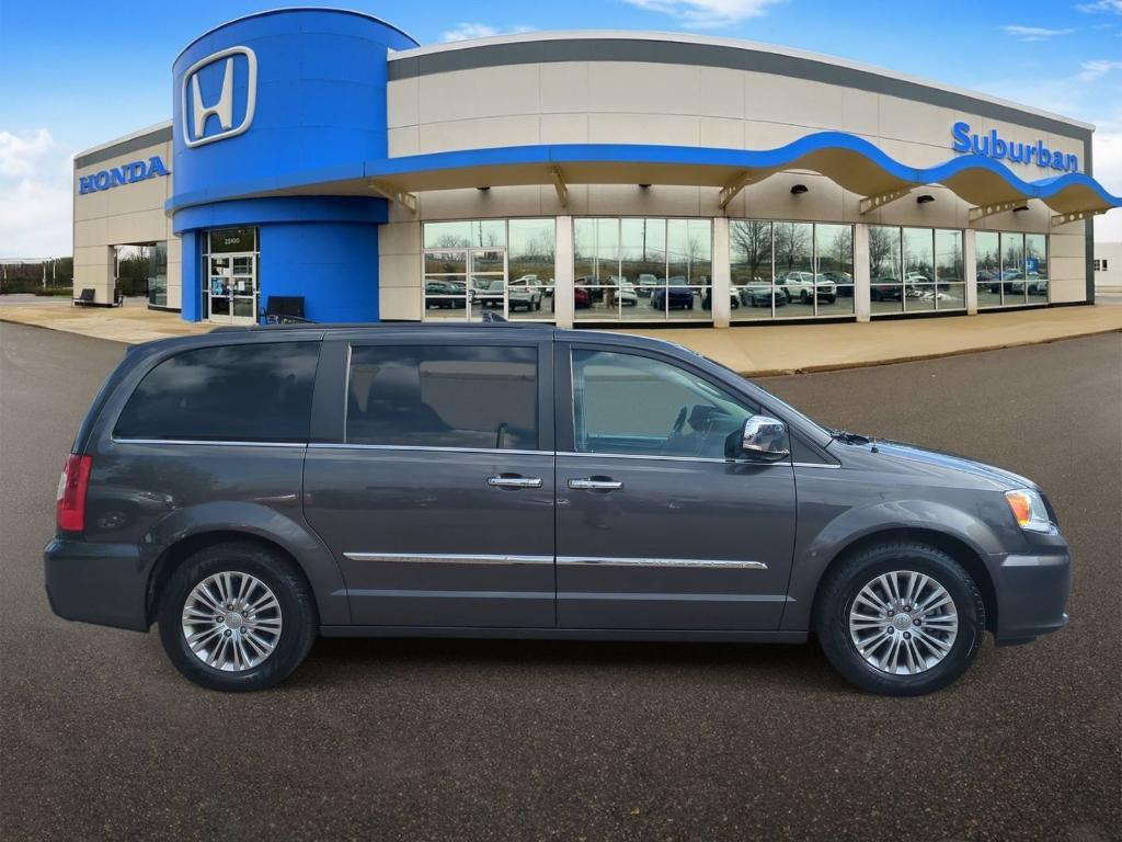 used 2015 Chrysler Town & Country car, priced at $9,944