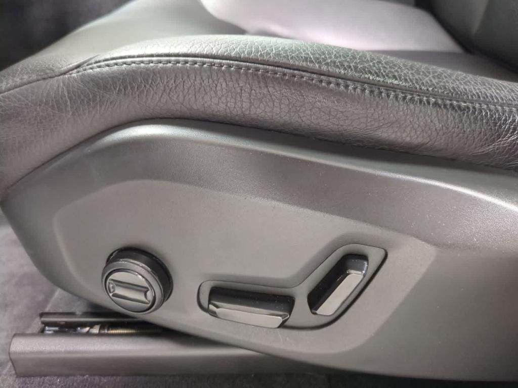 used 2023 Volvo XC90 car, priced at $36,461