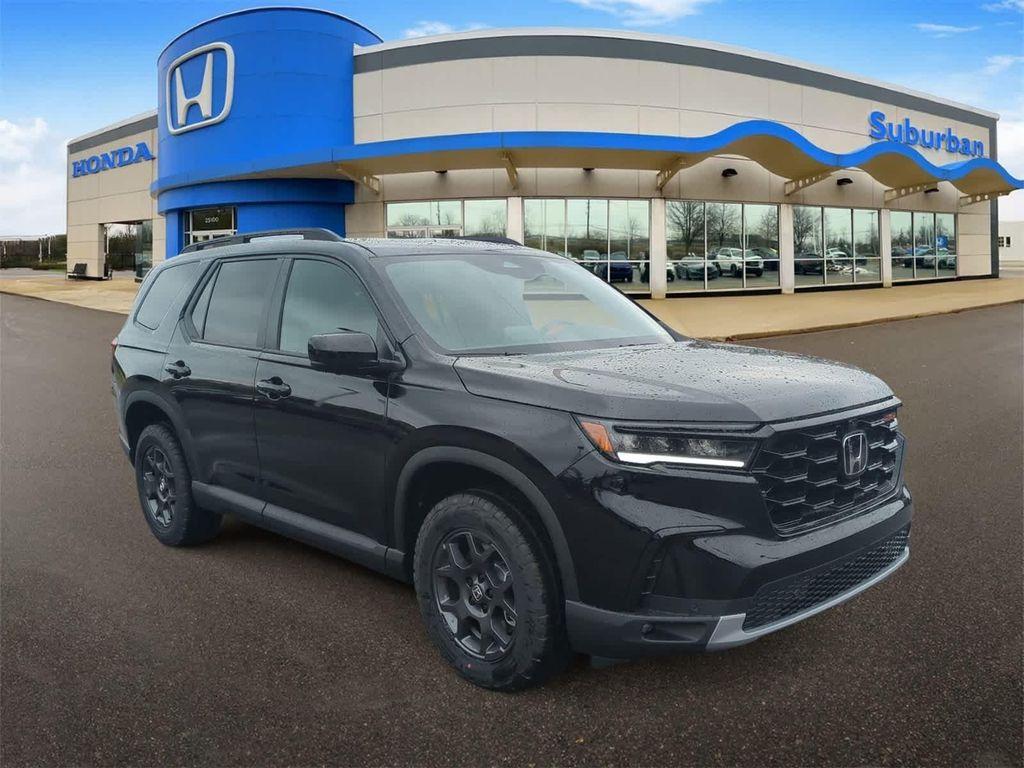 new 2025 Honda Pilot car, priced at $48,932