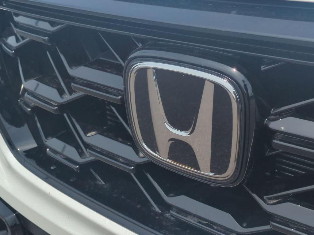 new 2026 Honda CR-V Hybrid car, priced at $40,115