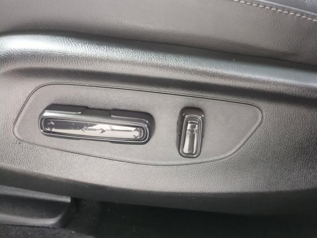 used 2023 Honda HR-V car, priced at $25,838