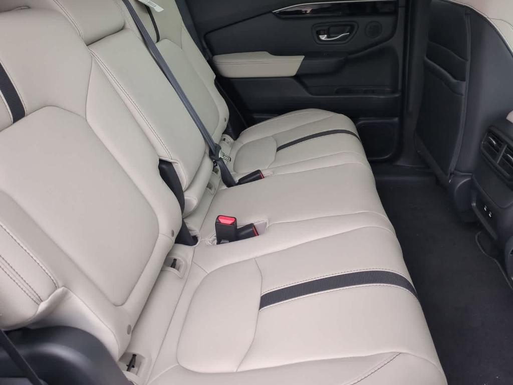 new 2026 Honda Passport car, priced at $43,658