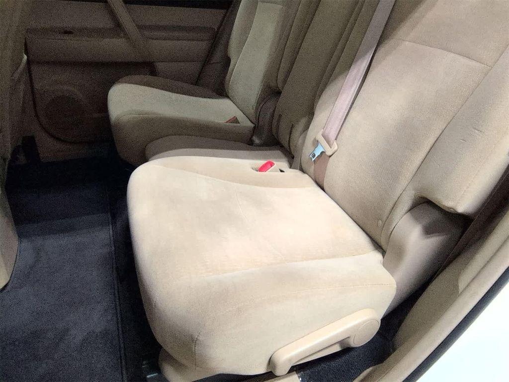 used 2013 Toyota Highlander car, priced at $11,758