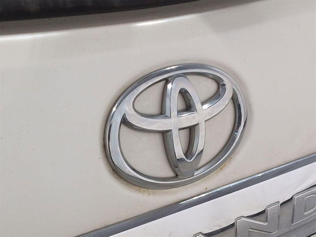 used 2013 Toyota Highlander car, priced at $11,758