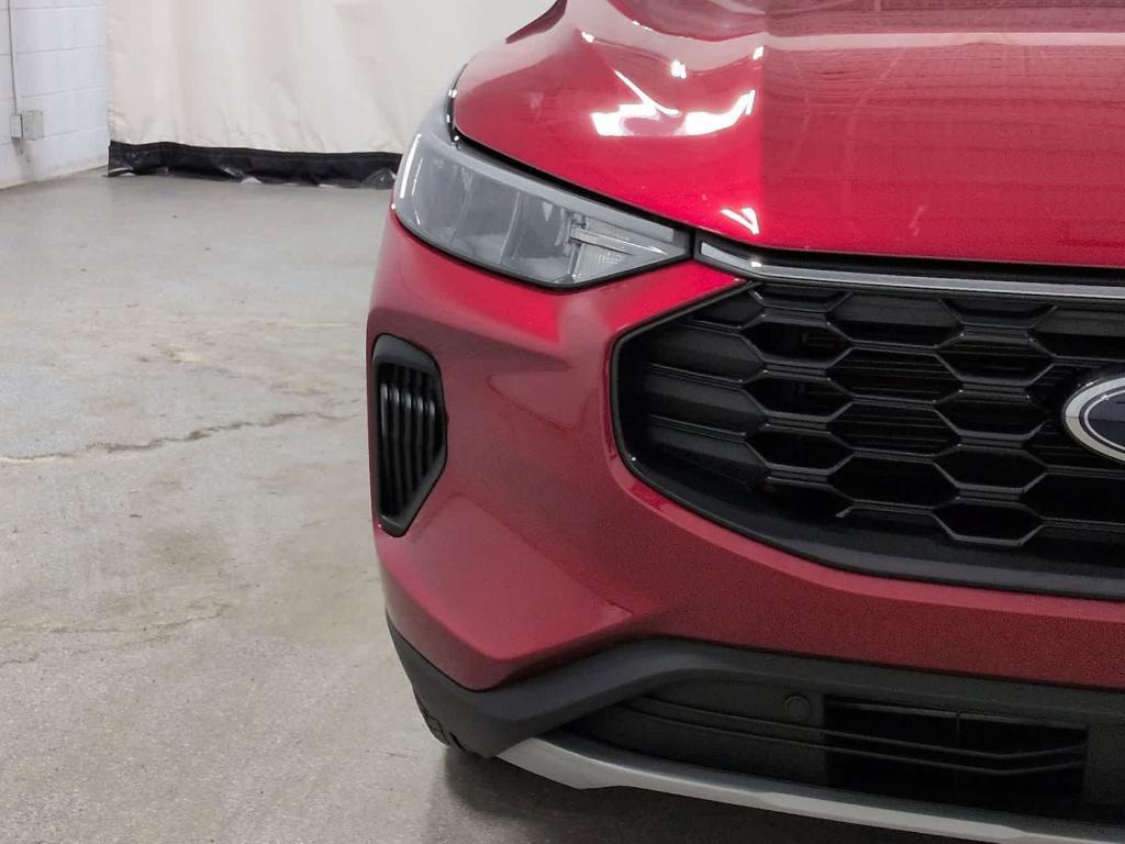 used 2025 Ford Escape car, priced at $23,561