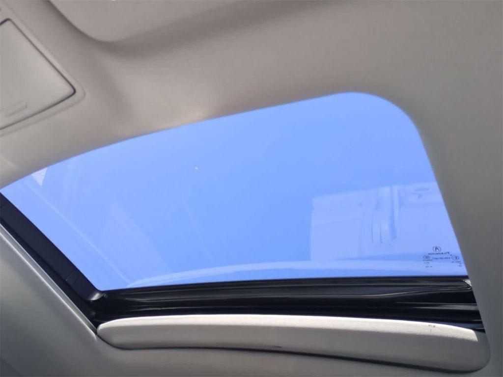 used 2018 Acura MDX car, priced at $19,817